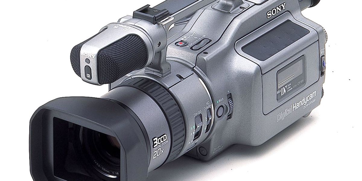 The Consumer Electronics Hall of Fame: Sony DCR-VX1000 - IEEE Spectrum