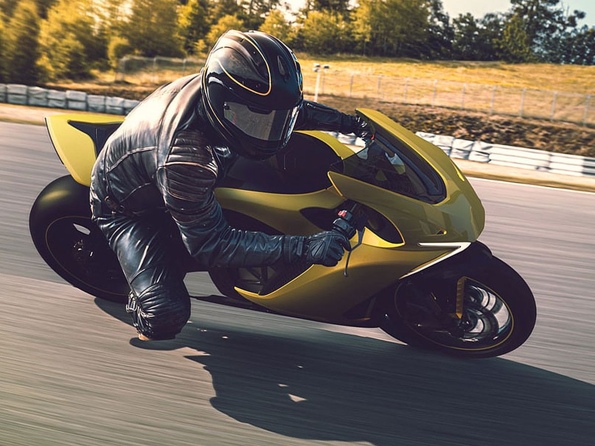 Photograph of a rider on Hypersport motorcycle