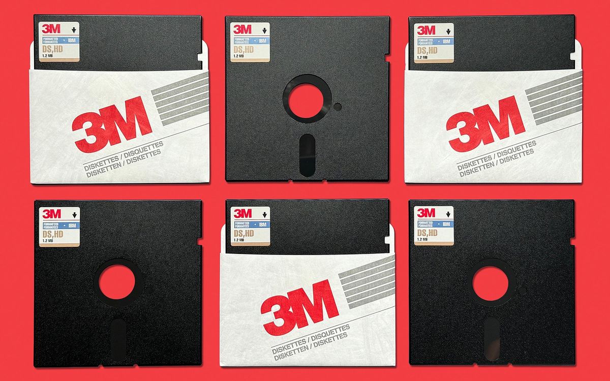 Six 3M 5 ¼” Floppy disks in a grid on a red background. 3 have a sleeve on and 3 do not.
