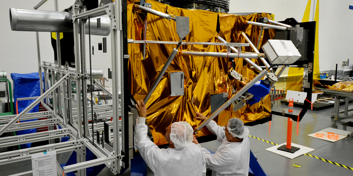 Inside of the Universe Device: The Webb Place Telescope’s Ultrareliable Radio