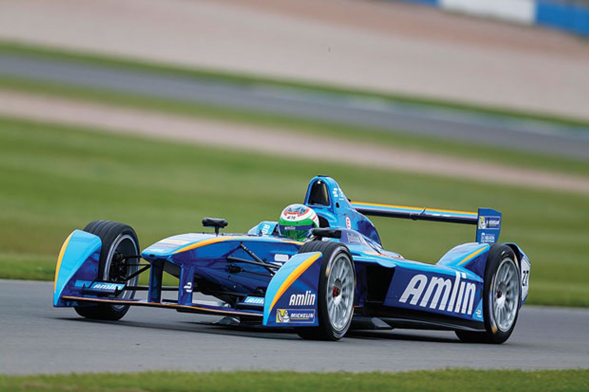 Formula E Returns With Customized Cars
